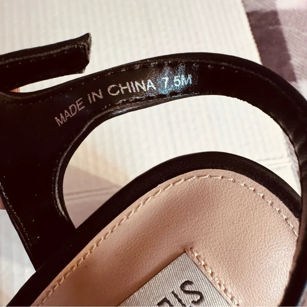 Steve Madden Tille Black Chunky Platform Heels - Picture 8 of 9